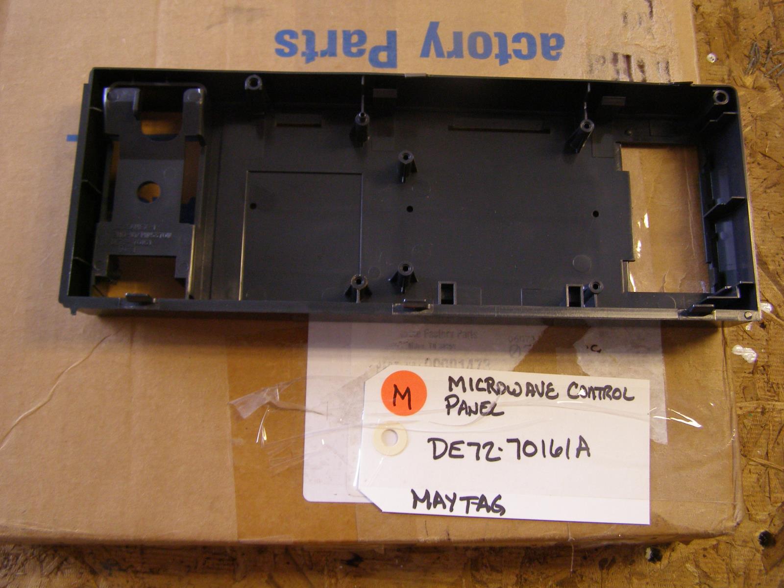 MAYTAG MICROWAVE DE72-70161A Panel, Control (blk) NEW IN BOX MAYTAG MICROWAVE DE72-70161A Panel, Control (blk) NEW IN BOX